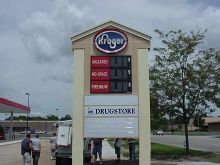 Pylon/Pole Signs Gallery, photo 4